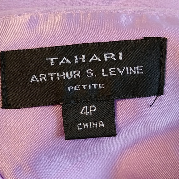 Tahari Arthur Levine lilac silk dress Size 4P NWT - Picture 6 of 8
